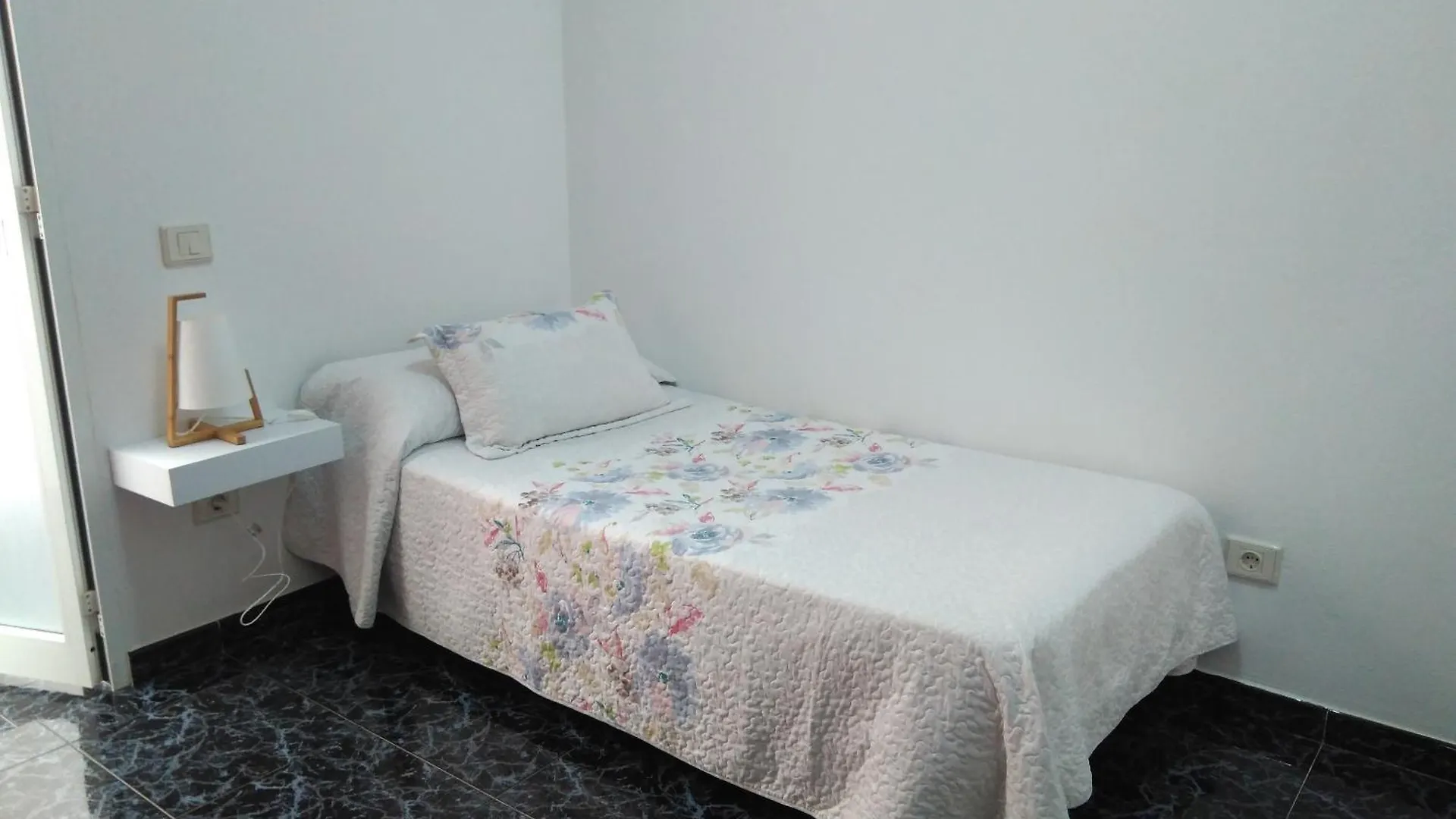 Toni'S Apartment Arinaga Spain